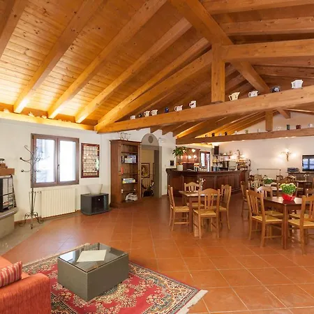 Ristorante Il Ponte 호텔 2*