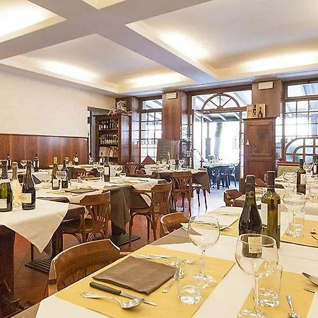 Ristorante Il Ponte 카스틸리오네 델 페폴리