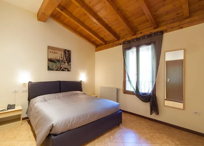 Ristorante Il Ponte Hotell