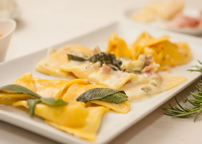 酒店 Ristorante Il Ponte 2*